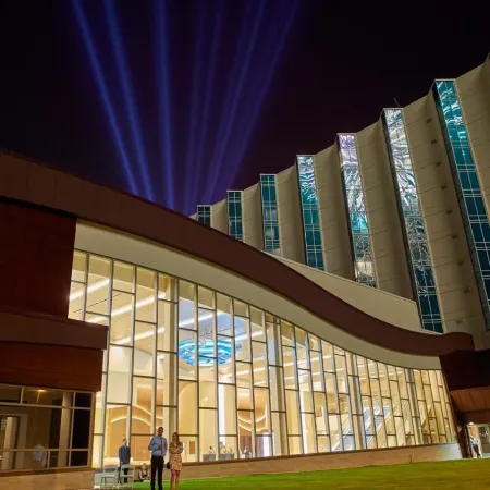 Mystic Lake Casino Hotel