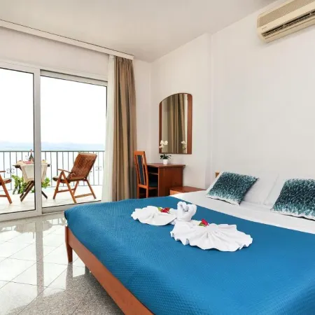Apartment Villa Lidija Отели рядом с достопримечательностью «Пляж Медвея»