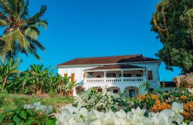 The Manor House by Sansi