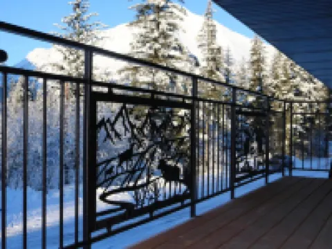 Spruce Lodge Hotels in Seward