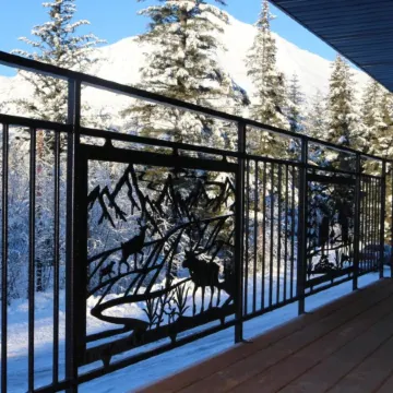 Spruce Lodge Отели в г. Сьюард