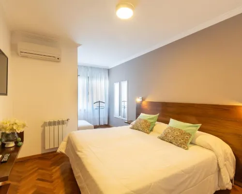 At Suites Hotels in Cordoba