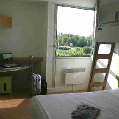 Ibis Budget Thiers Rooms