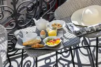 Hotel 66 Nice - breakfast
