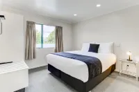 Asure Cooks Gardens Motor Lodge Hotels in Whanganui