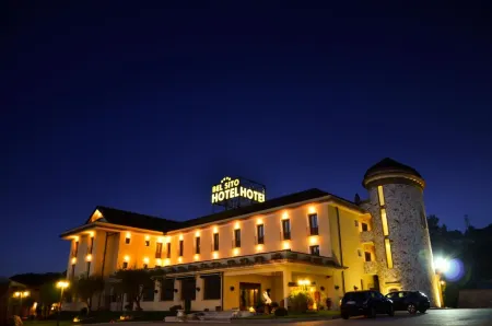 Bel Sito Hotel Due Torri Отели в г. Mercogliano