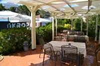 Akropoli Hotel Hotels in Golem