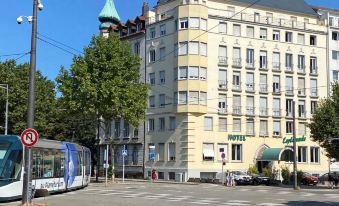 Hotel Esplanade