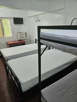 Antipolo Budget Hostel,Family Rooms Hotels in 