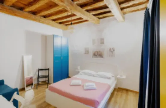 Florence David's Guesthouse Steps from Accademia Gallery