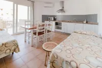 Apartamentos Timon - Emar Hotels