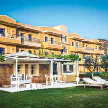 Parthenis Hotel & Suites Hotel Exterior