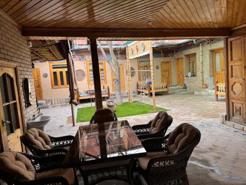Meros Guest House