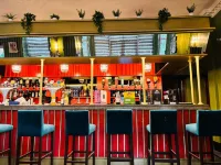 Uno Thames Hotel Maidenhead -Reopened Brand New Again -FREE PARKING