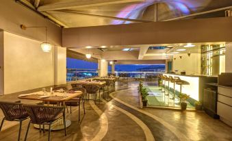 The Qubice Hotel, Kolhapur