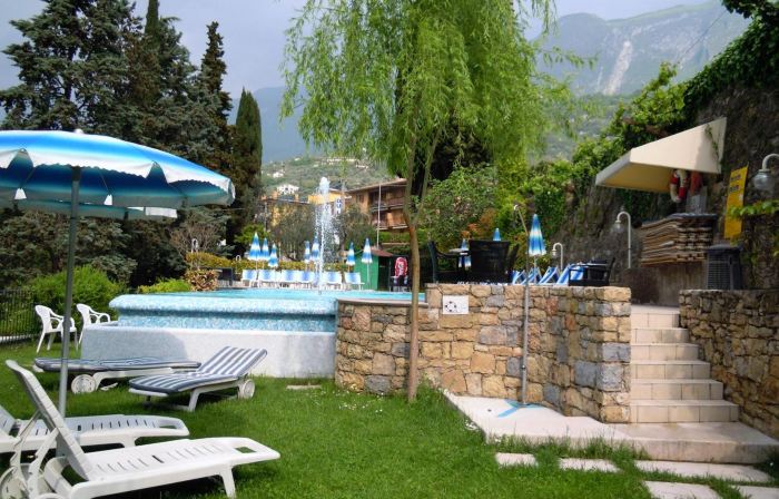 Beach Hotel du Lac Malcesine