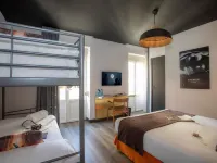 Casual del Cine Valencia Hotels near Extramurs
