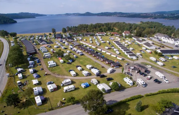 哈姆雷家庭露營酒店