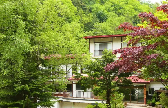 明治温泉旅館