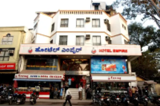 Hotel Empire Central Street Hotel di 