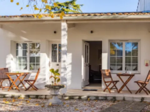 Le Manoir de l'antiquité Hotels in Challans