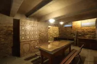 Locanda Dell' Orso Bevitore Hotels in Villa-borgo