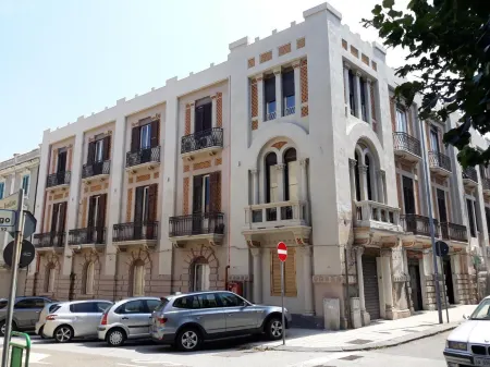 Messina41 Hotel Отели рядом с достопримечательностью «Фонтан Нептун»