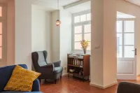 A Bica Hostel - Hostels