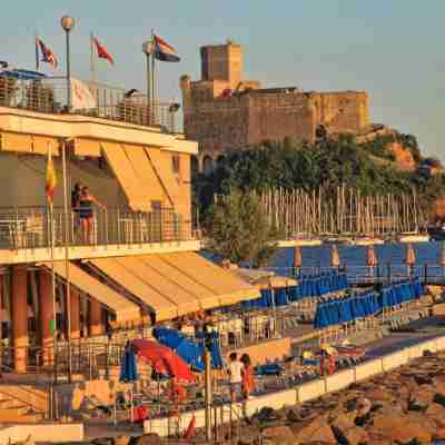 聖託雷索飯店 Hotel Exterior