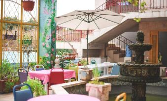 Damask Rose, Lebanese Guest House