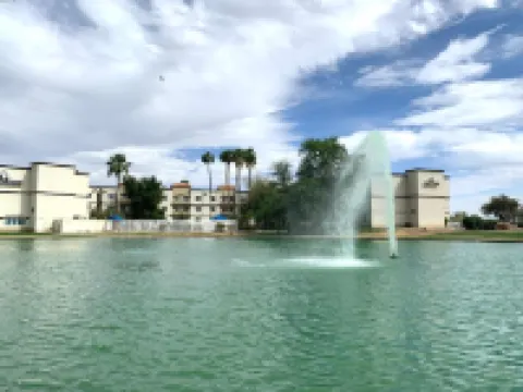 風車套房驚喜-鳳凰城，傲途格精選飯店