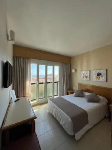 Hotel Albatros Отели в г. 