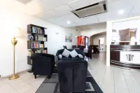 Tarona Guesthouse