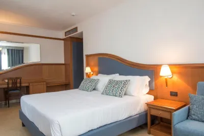Hotel Centrale Отели в г. Сан-Феличе-Чирчео