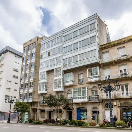 Vigo Bay Apartments by Olala Homes