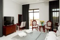 Giowine Hotel & Restaurant