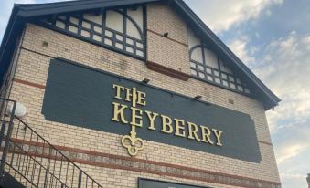 The Keyberry Hotel - Housity