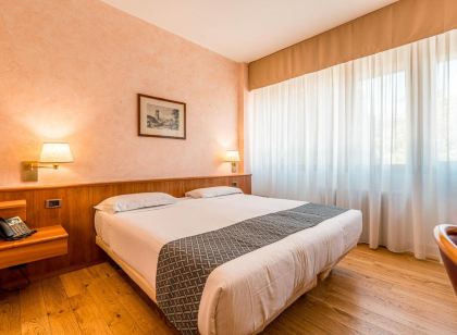 Crystal Hotel Varese