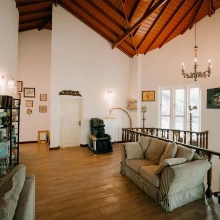 SkyPort Villa