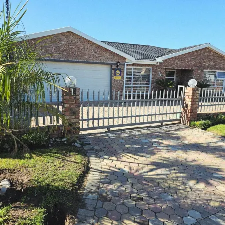 Menza Self-Catering in George, South Africa- Your Home-Away-from Home