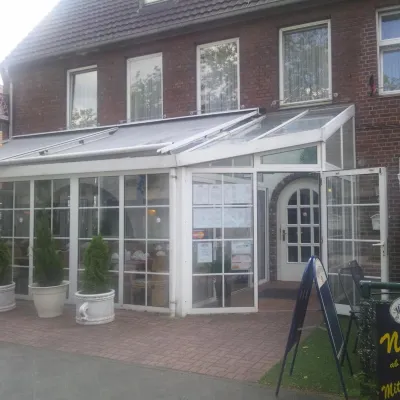 Hotel Haus Büderich Hotels near Heerdt