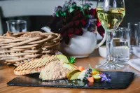 Meikleour Arms Hotel & Restaurant - breakfast