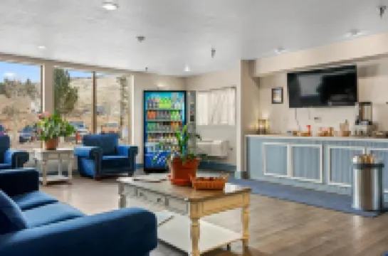 Gold King Mountain Inn