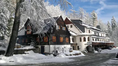 Hotel und Restaurant Köhlerhütte-Fürstenbrunn im Erzgebirge Hotels in der Nähe von Heimatecke Waschleithe