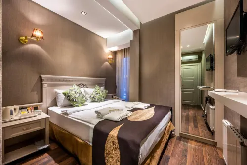 Golden Gate Hotels İstanbul - Baarit