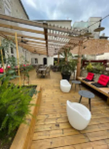 Hôtel Restaurant de l'Ecu Hotels in Jonzac