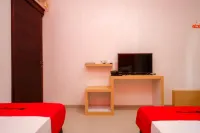 RedDoorz Syariah Near Alun Alun Kota Rembang Hotels in Rembang