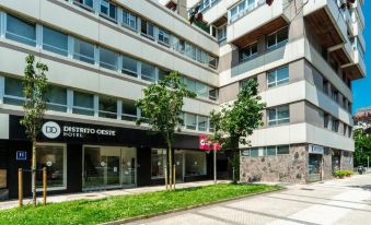 Hotel Distrito Oeste
