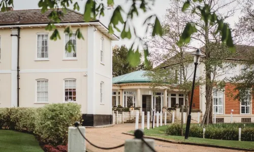 Greenwoods Hotel & Spa