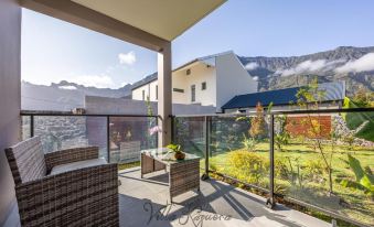 La Villa Kazuera